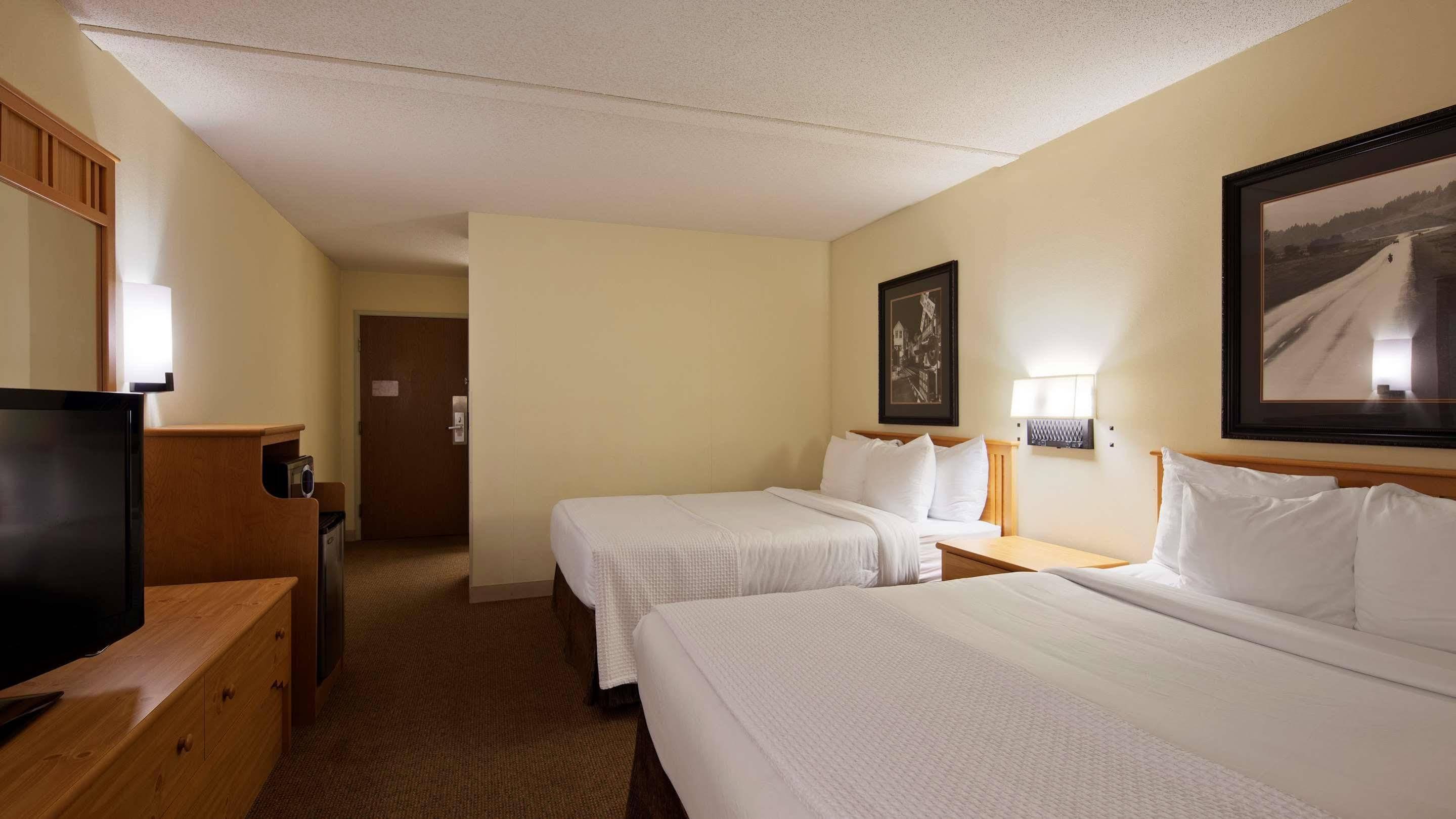 Western Golden Spike & Hotel