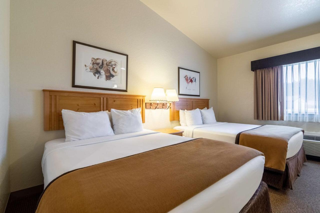 Western Golden Spike & Hotel